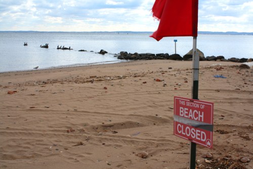 beachclosed